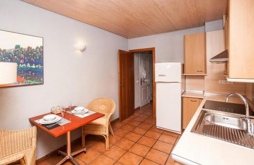 Barri Vell Apartment | PELEGRÍ - ONYARAPARTMENT's COM