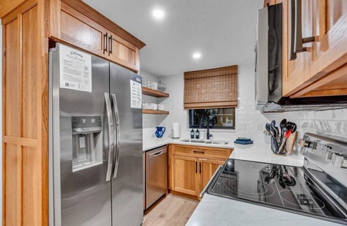 Alta Vista House | Pelican Cove - 3/2 Private Backyard Heated Pool