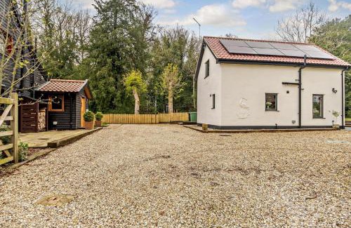 Hethel House | Pelican Eco Lodge