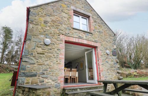 Dinas Cross House | Pen y Mynydd