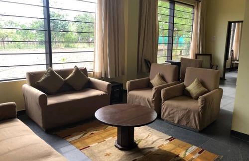 Avarghani Villa | Pench Woodside Villa is a Luxurious Villa