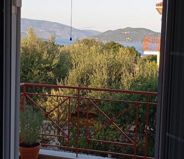 Karavomylos Apartment | PENELOPE'S apartment