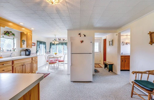 Town of Benton House | Penn Yan Vacation Rental Near Seneca & Keuka Lakes