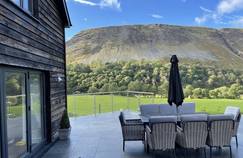 Llanbrynmair House | Pennant Uchaf