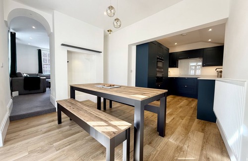 Exeter House | Pennsylvania House by Staytor Accommodation