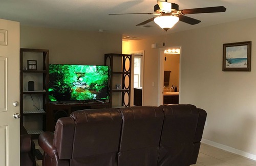 Northeast Pensacola House | PENSACOLA BAY VACATION HOME