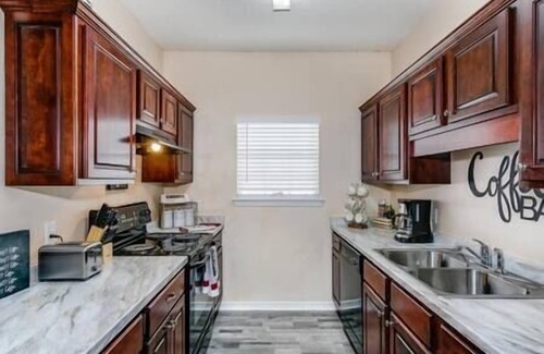 Northwest Pensacola House | Pensacola Espresso Bungalow