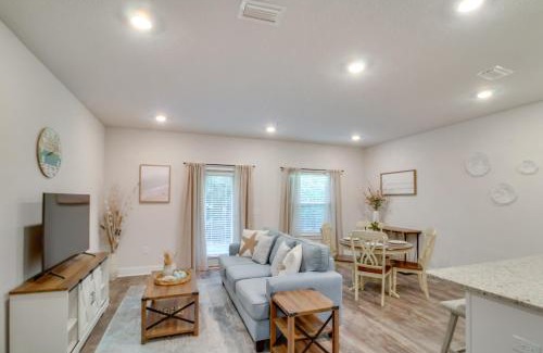 Pine Forest House | Pensacola Retreat with Pool Access, 20 Mi to Beach