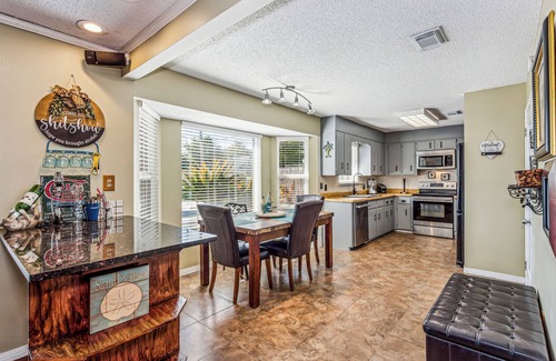 Northeast Pensacola House | Pensacola Tiki Paradise