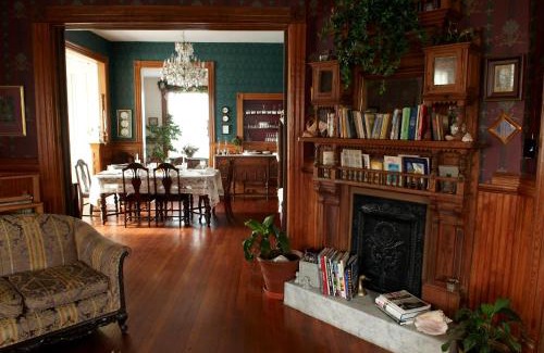 Downtown Bed & Breakfast | Pensacola Victorian Bed & Breakfast