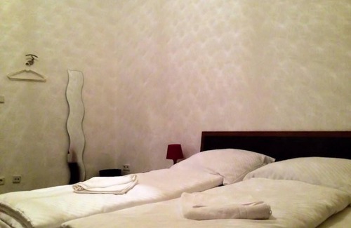 Kreuzberg House | Pension 1