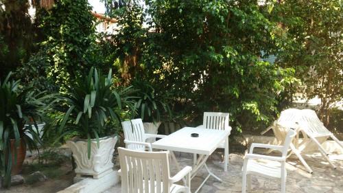 Tolo Bed & Breakfast | Pension Alkistis
