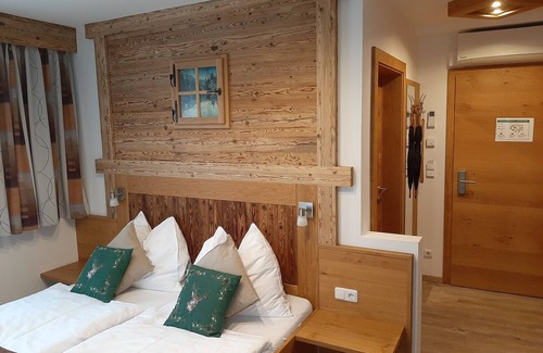 Leopoldskron-Moos House | Pension Ballwein