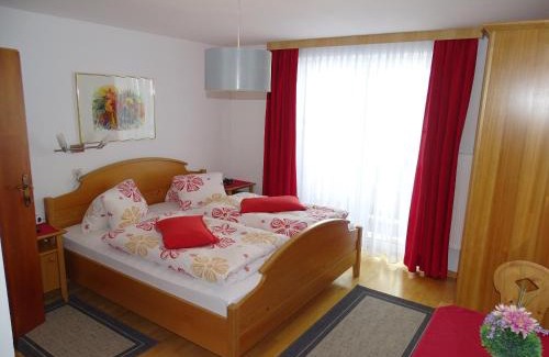 Faistenau House | Pension Bayrhammer