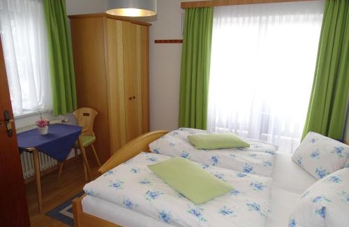 Faistenau House | Pension Bayrhammer