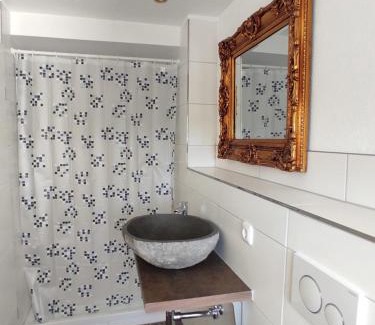 Waldmuhlen House | Pension Kastanienhof