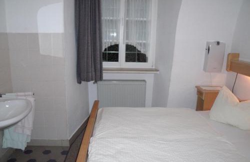 Kobern-Gondorf House | Pension Marienhof