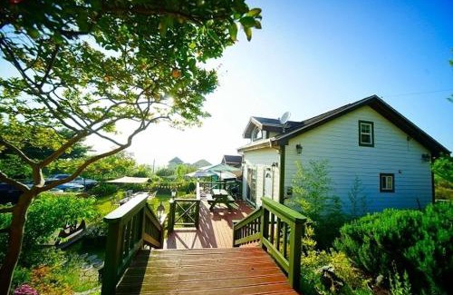 Byeonsan House | Pension on the Sea Shore in the Bosom Department Byeonsanbando