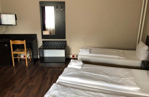 Friedrichshain House | Pension Reiter