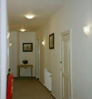 Gesundbrunnen House | Pension Wedding