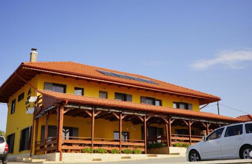 Sandulesti House | Pensiunea Cheile Apusenilor Cheile Turzii near Turda