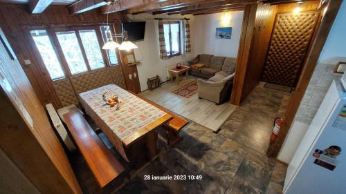 Predeal House | Pensiunea DANA