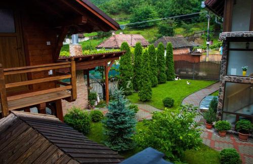 Gura Raului House | Pensiunea George