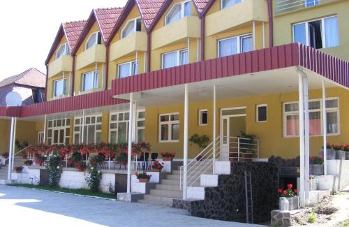 Gornesti House | Pensiunea Grandlion