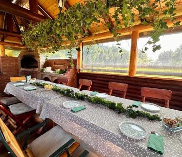 Vladeni House | Pensiunea Stoian