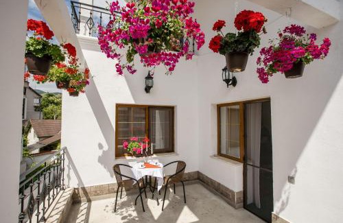 Deva House | Pensiunea Vila Europa