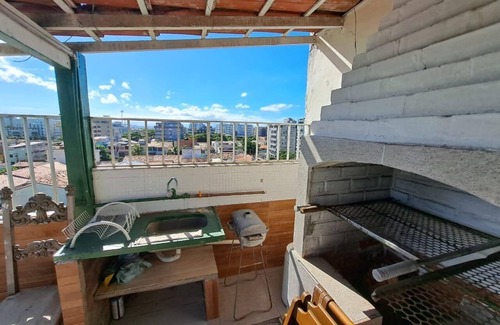 Braga Apartment | PENTHOUSE APT - 2 BEDROOMS WITH POOL AND VIEW FOR 8 PEOPLE