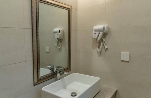 Islamabad Hotel | Penthouse by Shelton