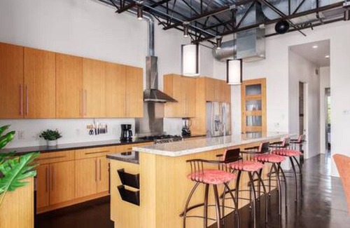 Arts District House | Penthouse in Old Town 360° Views Walk To NightLife