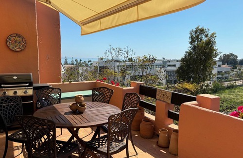 Golden Mile Apartment | Penthouse Marbella 3 Beds/3 Baths Sun, Sea & Sip a Sangria, Sunset Terrace