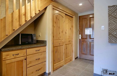 Steamboat Springs Condo | Penthouse Ski-In Ski-Out Above Sheraton 1bd 1.5ba