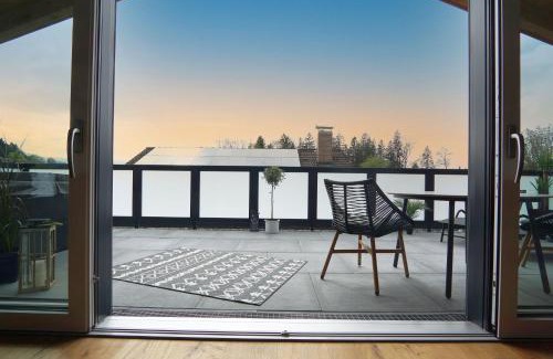 Rosenheim Apartment | "Penthouse Suite" mit Whirlpool Romantik und Privatsphäre