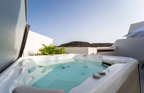 Palm-Mar Condo | Penthouse Superbe vue Piscinechauffée Jacuzzi