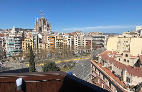 La Sagrada Familia Condo | Penthouse Terrace with Sagrada Familia views