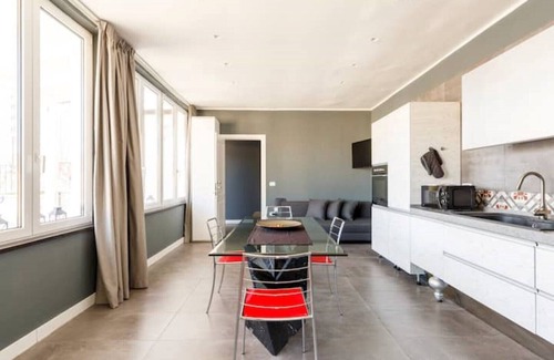 Vasto Apartment | Penthouse with garden and terrace Garibaldi square