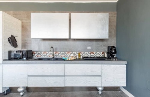 Vasto Apartment | Penthouse with garden and terrace Garibaldi square