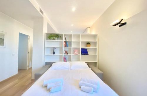Porta Volta Apartment | Penthouse with panoramic terrace-8 minutes from the Duomo