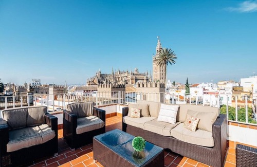 Santa Cruz Apartment | Penthouse with Private Terrace panoramic Views Cathedral PUERTA PRINCIPE LUXURY