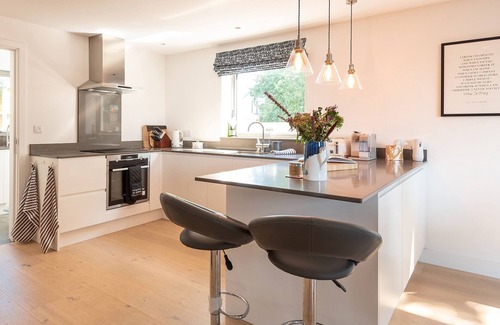 St Minver House | PENTIRE, pet friendly, character holiday cottage in St Minver