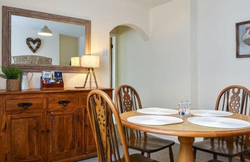 Enderby House | Peppercorn Cottage