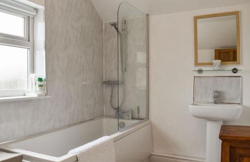 Enderby House | Peppercorn Cottage
