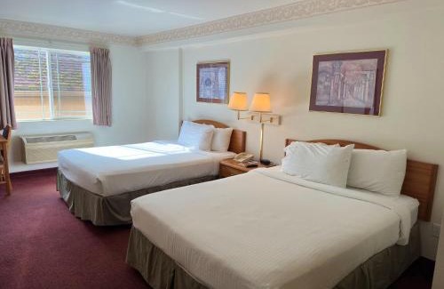 Centralia Hotel | Peppermill Empress Inn