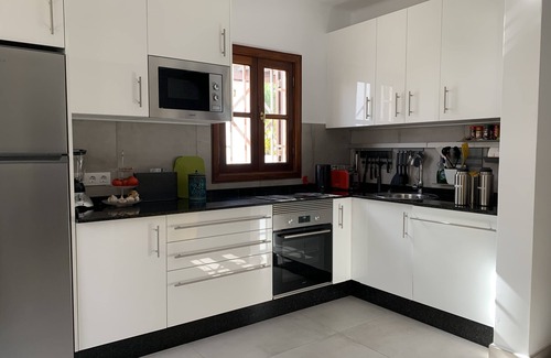 Playa del Cable House | Pequeño Paraís Lanzarote, modern vacation home for 4