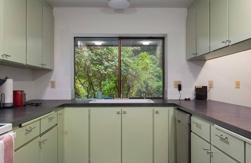 Coupeville House | Perch - Island Hideaway in Historic Nature Reserve