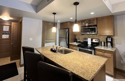 Copperstone Resort Condo | Perfect family 2 bed condo w/ hot tub