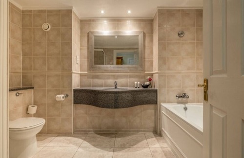 Nairn Hotel | Perfect For Family Getaway | Breathtaking Hotel Surrounded by Nature